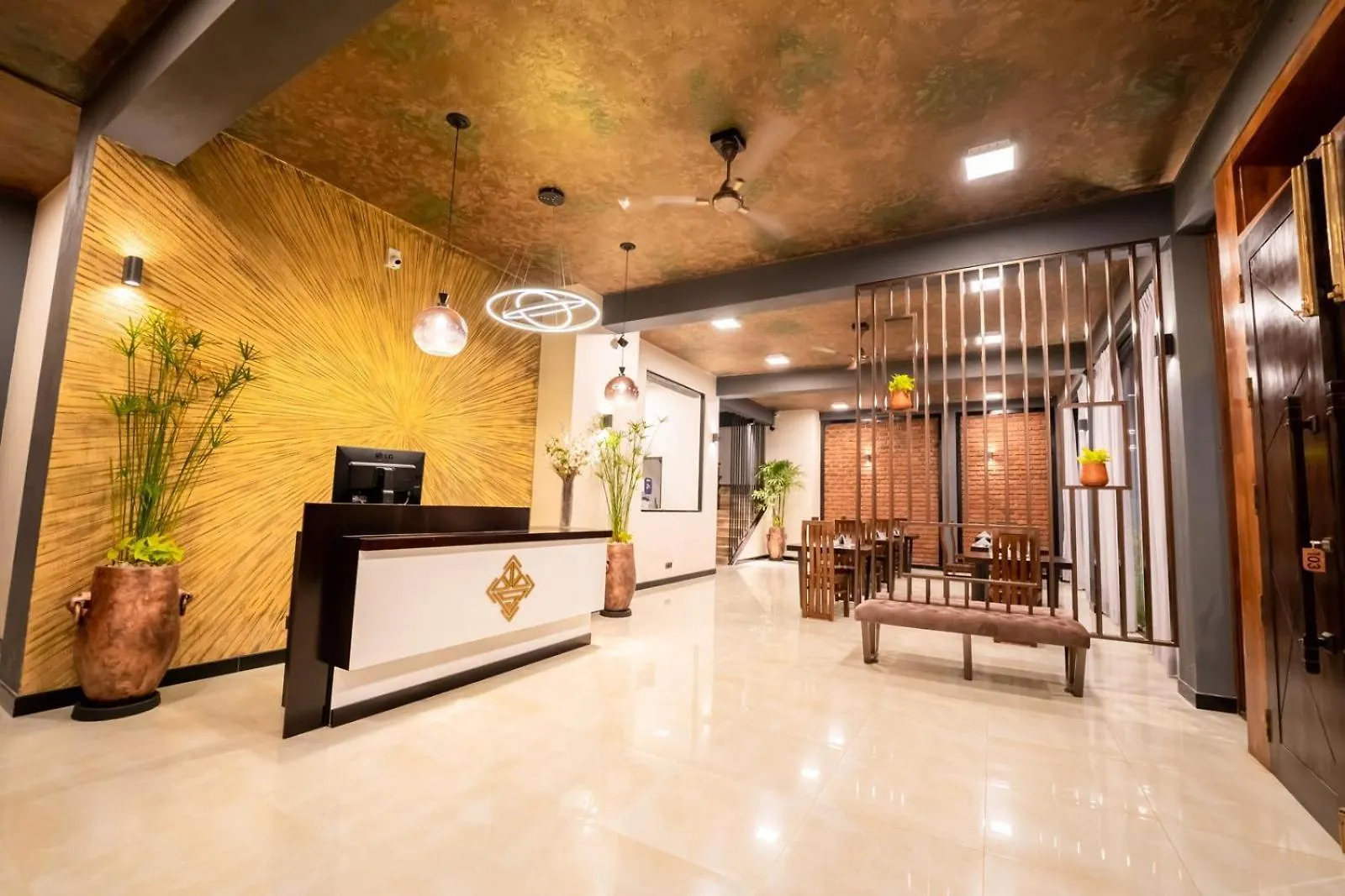 Katunayaka Limeshine - Airport Transit Hotels & Residences